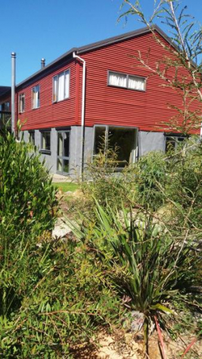 The Red Shed, Anakiwa, Picton